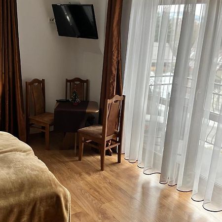 Gospodarstwo Agroturystyczne Bustrycki Poronin Exteriör bild