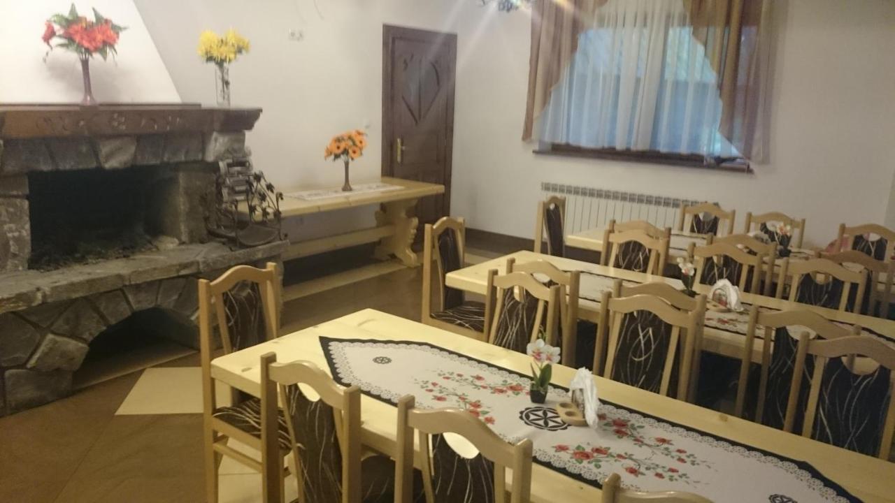 Gospodarstwo Agroturystyczne Bustrycki Poronin Exteriör bild