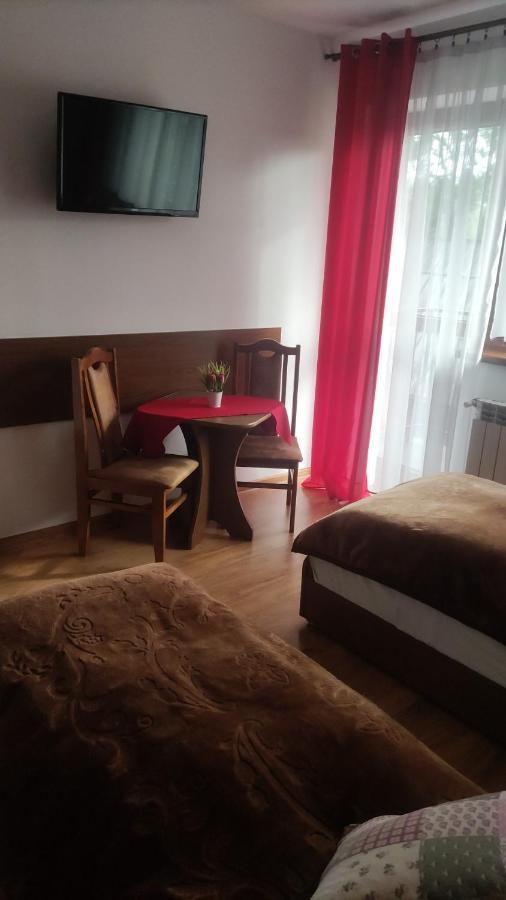 Gospodarstwo Agroturystyczne Bustrycki Poronin Exteriör bild
