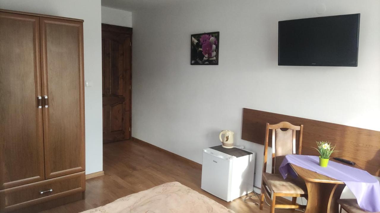 Gospodarstwo Agroturystyczne Bustrycki Poronin Exteriör bild