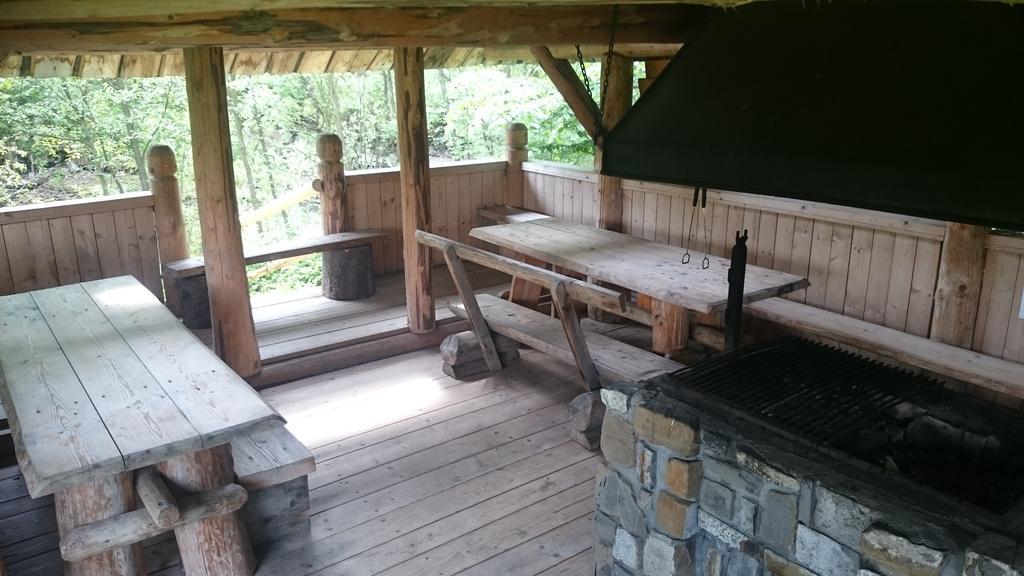 Gospodarstwo Agroturystyczne Bustrycki Poronin Exteriör bild