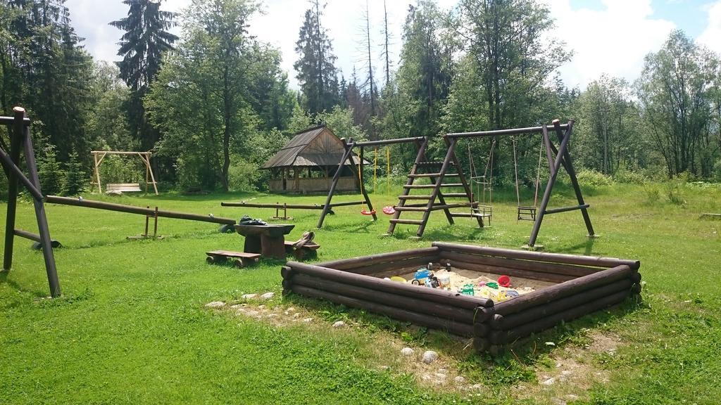 Gospodarstwo Agroturystyczne Bustrycki Poronin Exteriör bild
